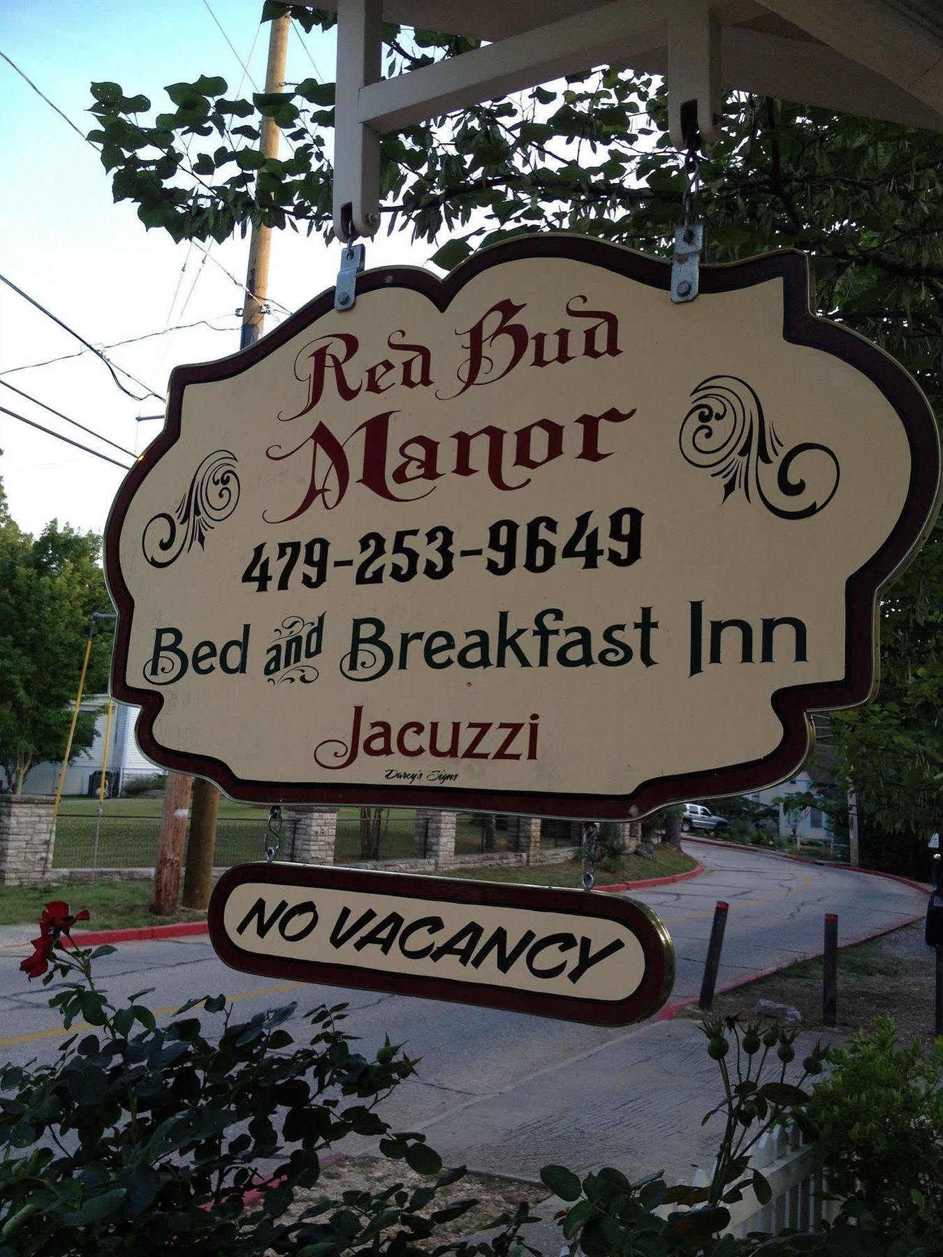 Red Bud Manor Inn Юрика Спрингс Экстерьер фото