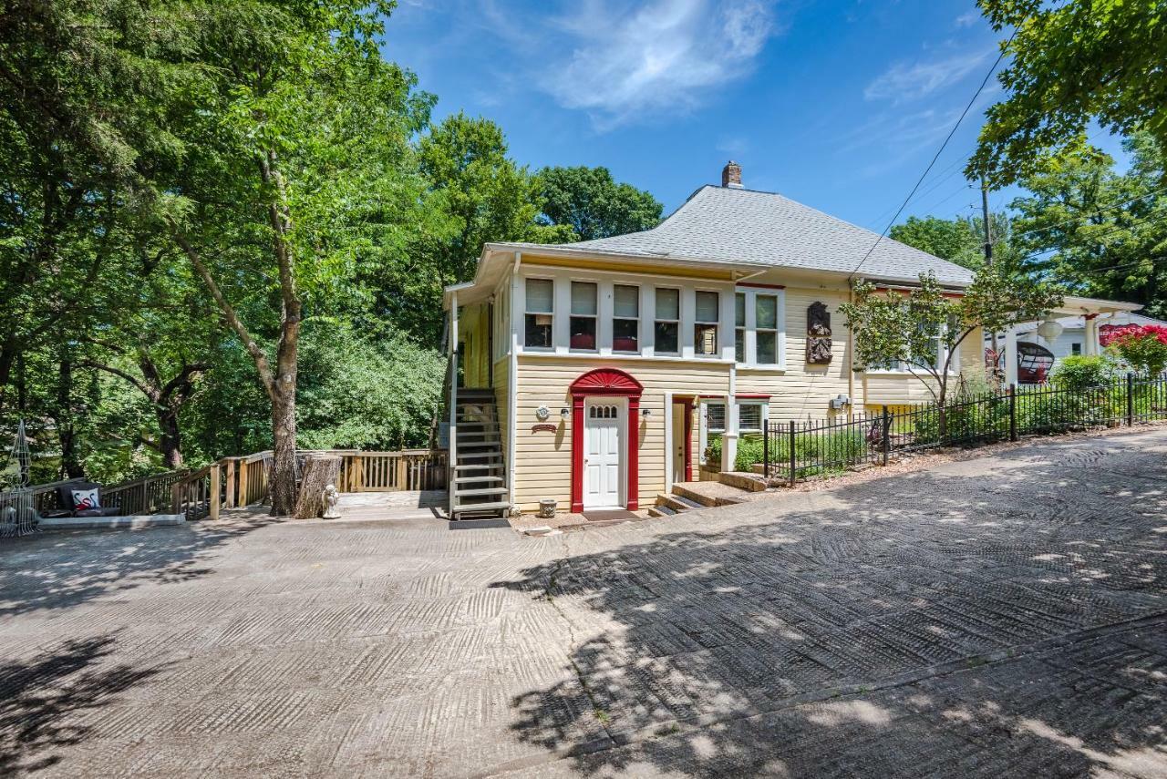 Red Bud Manor Inn Юрика Спрингс Экстерьер фото